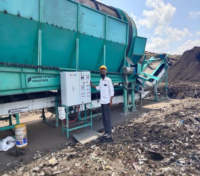 TDS Prime engineer at the control panel of on-site processing equipment